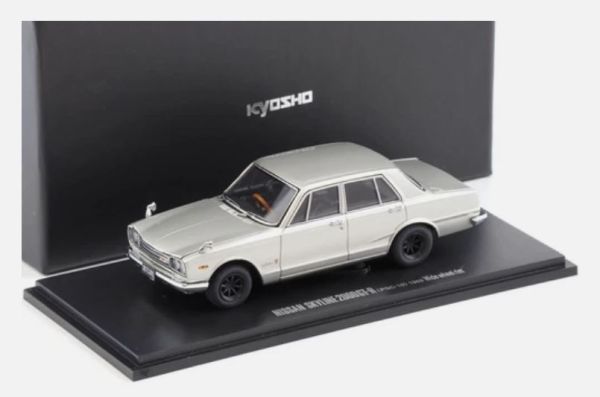 KYO05511S - NISSAN skyline 2000GT-R 4-türig 1969 Silber - 1
