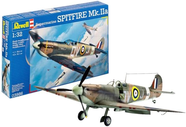 REV03986 - Flugzeug Supermarine SPITFIRE Mk.IIa zum Zusammenbauen und Lackieren - 1