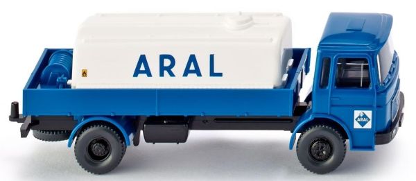 WIK080899 - MAN 4x2 Rigid mit ARAL Öltank - 1