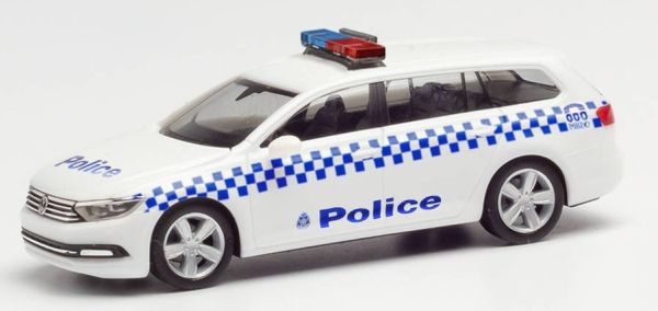 HER095815 - VOLKSWAGEN Passat Variant Victoria Polizei - 1