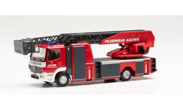 HER095938 - MERCEDES Atego Großraum-Feuerwehrauto - 1