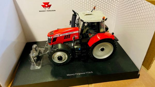CW0160 - MASSEY FERGUSON 7719S schmale Räder - 1