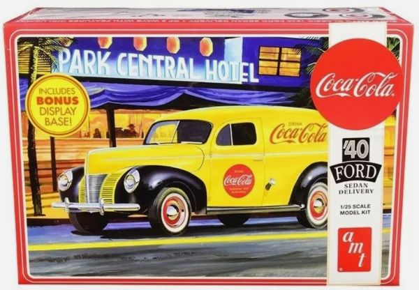 AMT1161/12 - FORD Sedan Delivery 1940 – COCA-COLA zum Zusammenbau und Lackieren - 1