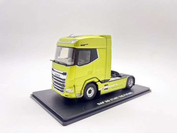 ELI118001 - DAF XG 4x2 Gelb Metall - 1