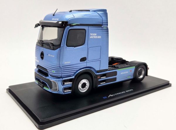 ELI118333 - MERCEDES-BENZ E-Actros 600 4x2 Blau - 1