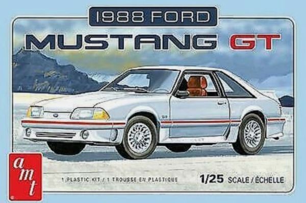 AMT1216M/12 - FORD Mustang GT 1988 zum Zusammenbauen und Lackieren - 1