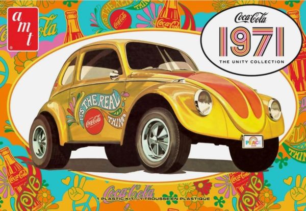 AMT1284M/12 - VOLKSWAGEN Superbug 1971 – COCA-COLA zum Zusammenbauen und Bemalen - 1
