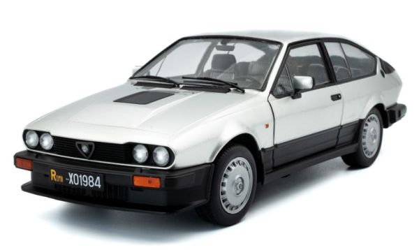 SOL1802307 - 1984 Alfa Romeo GTV6 Silber - 1