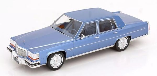 MOD18252 - CADILLAC Fleetwood Brougham 1982 Hellmetallicblau - 1
