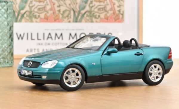 NOREV183021 - MERCEDES-BENZ SLK 1996 Vivianitgrün - 1