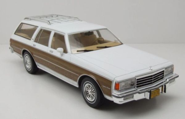 MOD18475 - Chevrolet Caprice Kombi, Baujahr 1985, Weiß und Braun - 1