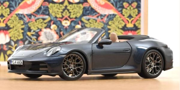 NOREV187180 - PORSCHE 911 Carrera Cabriolet 2025 Yachtingblau Metallic - 1