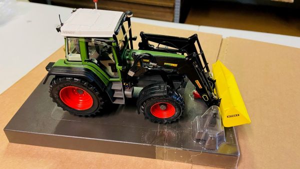 CW0153 - FENDT 514C mit Frontlader STOLL - 1