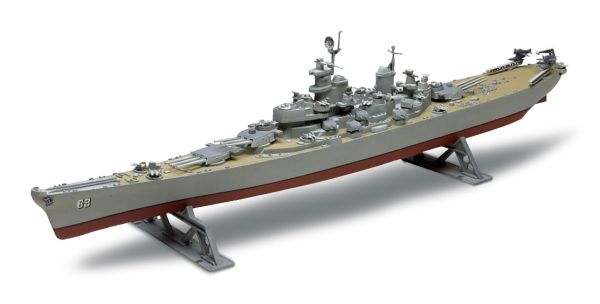 REV10301 - Schlachtschiff USS Missouri zum Bemalen und Zusammenbauen - 1