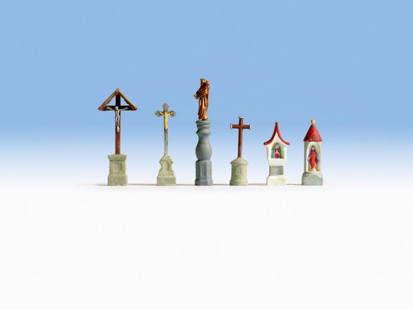 NOC14870 - Set von Kalvarienbergen u.a. - 1