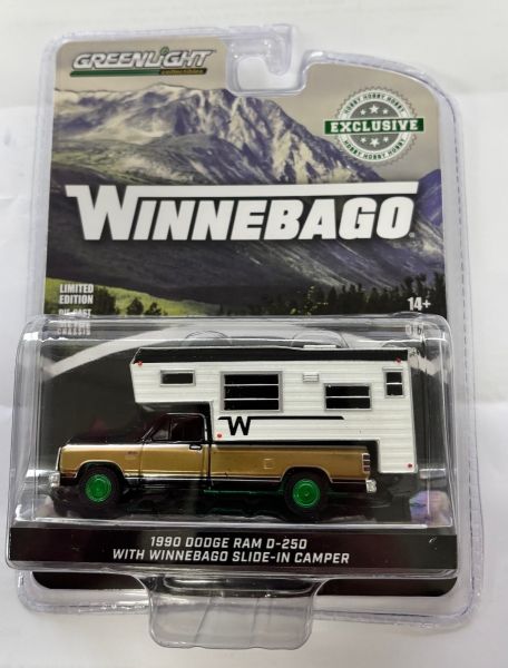 GREEN30410-VERT - DODGE Ram D-250 Royal SE, Schwarz, 1990, mit grünen Felgen und Winnebago-Wohnmobil, WIKKEBAGO Serie, noch in Blisterverpackung - 1