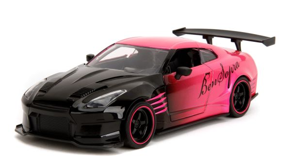 JAD35500 - NISSAN GTR 2009 schwarz und rosa – BEN SOPRA – PINK SLIPS - 1