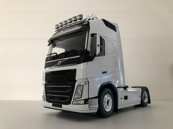 PRX30208 - VOLVO FH16 XL Cab 2018 4x2 Weiß - 1