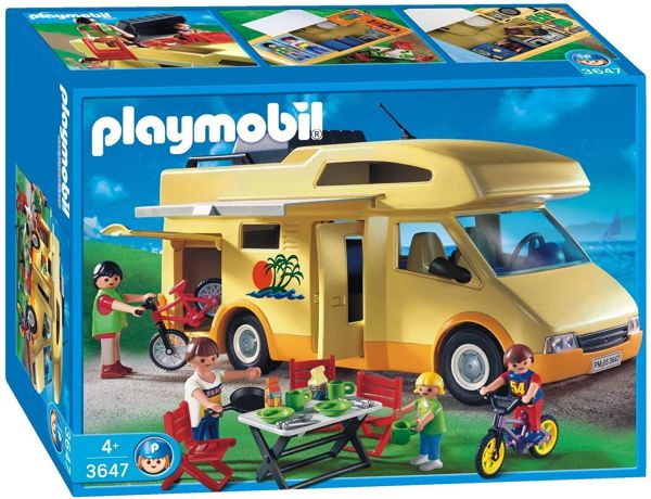 PLAY3647 - Familie mit Wohnmobil - 1