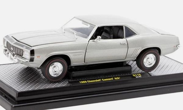 M2M-40300-116A - Chevrolet Camaro Z28 R/S, Baujahr 1969, Silber - 1