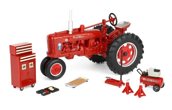 ERT44493 - FARMALL Super H mit Werkzeugen - Prestige-Kollektion - 1