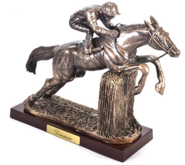 ATL4652131 - Rennpferd-Statue – Denman - 1