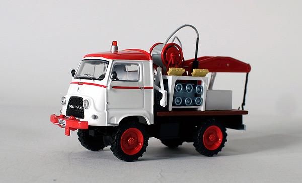 ELI101366 - Abschleppwagen SINPAR CASTOR - 1