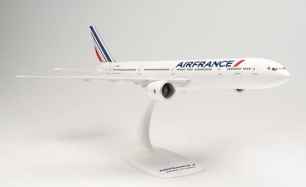 HER613491 - Boeing 777-300ER Air France Verkehrsflugzeug, 2021, La Rochelle-Straßburg - 1