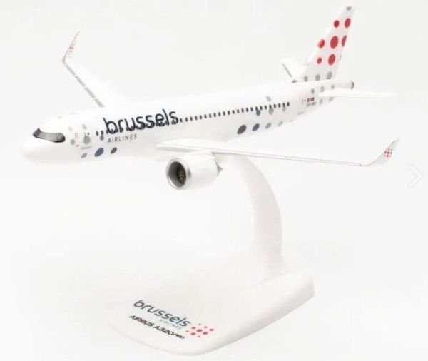 HER613767 - AIRBUS A320neo Passagierflugzeug, Brussels Airlines (B) - 1