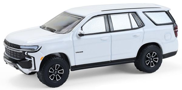 GREEN68070-E - CHEVROLET Tahoe 2024 weiß aus der Serie SHOWROOM FLOOR in Blisterverpackung - 1
