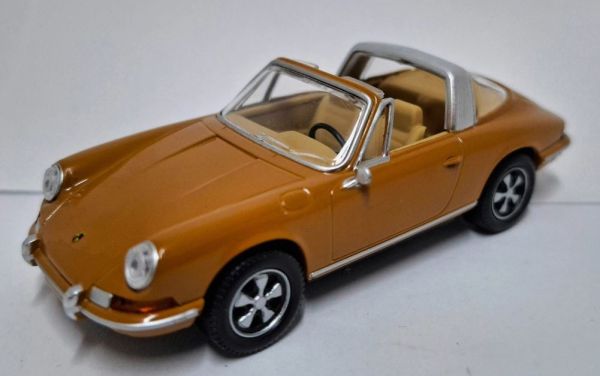 NOREV750080 - PORSCHE 911 Targa 1969 Braun - Jet-Car - 1