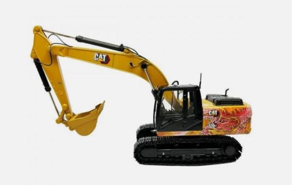 DCM85674L - CATERPILLAR 320 GX Raupenbagger – Jahr des Drachen - 1