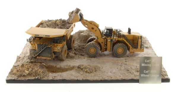 DCM85762 - Set – CATERPILLAR 994K Radlader mit CATERPILLAR 797 Muldenkipper - 1