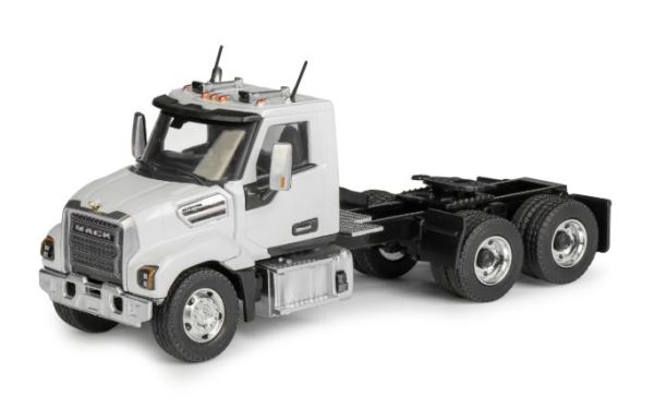 CON86005/0 - MACK Keystone 6x4 Weiß - 1