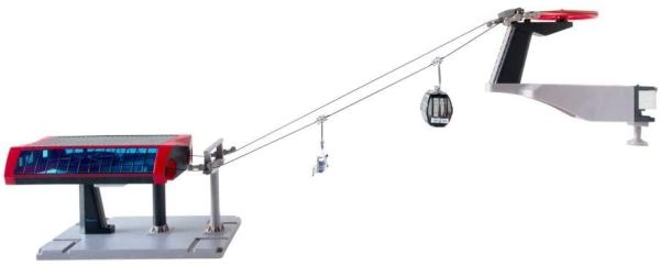 JC84391 - Skilift mit einer Gondel und einem schwarz-roten Sessellift - 1
