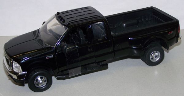 NEW54473C - FORD F-350 schwarz - 1