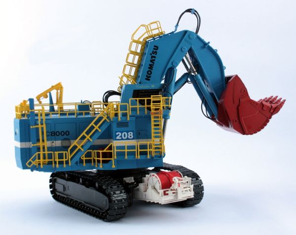 BYM25026/6 - KOMATSU PC8000-6 Elektro von JWANENG - 1