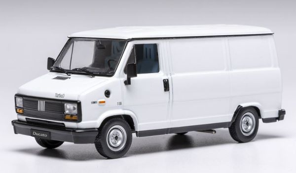 IXOCLC610N.22 - FIAT Ducato 1982 Weiß - 1