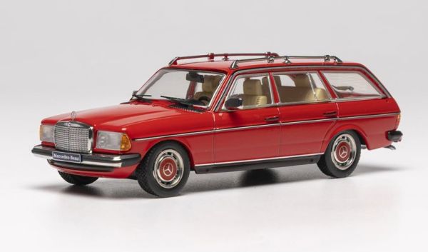 IXOCLC694N.22 - Mercedes-Benz 200T S123, Baujahr 1979, Rot - 1