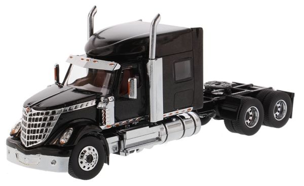 DCM71023 - INTERNATIONAL Lonestar 6x4 Schwarz - 1