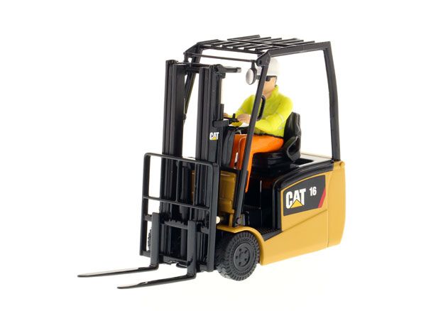 DCM85504 - CATERPILLAR EP16 Gabelstapler mit Fahrer - 1