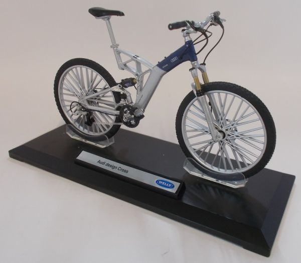 WEL62570PWF - AUDI Design Cross Mountainbike blau und grau - 1