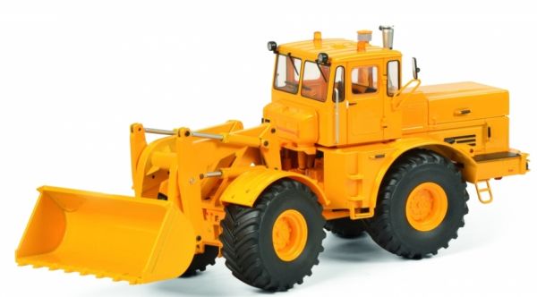 SCH7709 - KIROVETS K-700A mit Ladegerät - 1