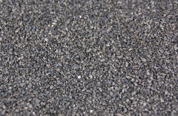 HEK33124 - Schwarzer Kies 1–2 mm 200 g - 1