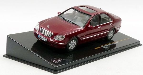 IXOMOC106 - MERCEDES BENZ S500 2000 rot - 1