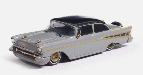 IXO-IA64014 - CHEVROLET Bel-Air Lowrider 1957 Grau (Blisterverpackung) - 1
