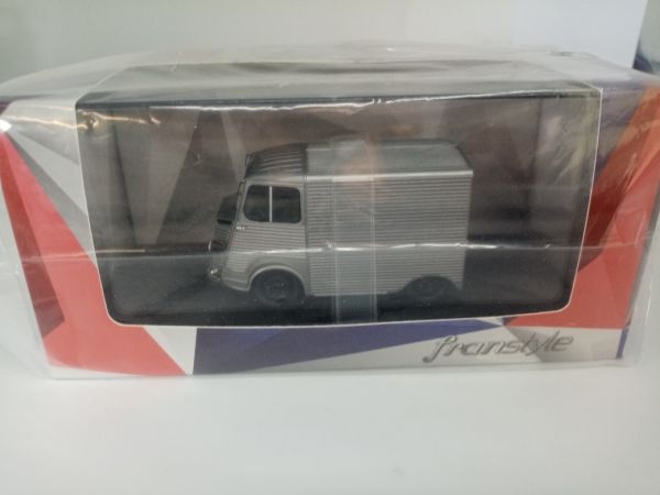 FRANS0002 - CITROEN Type g 1948 grau limitiert auf 450 Exemplare - 1