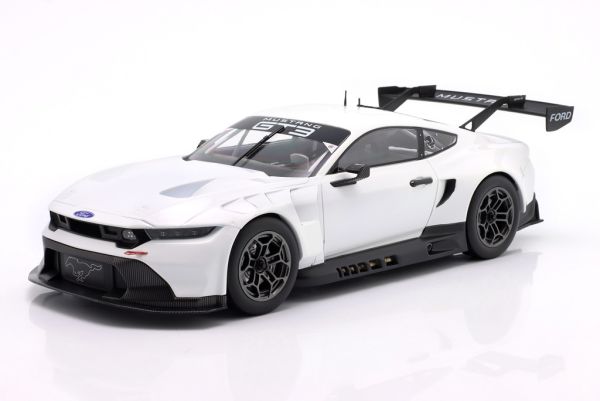IXO-LEGTMUS-LM24WHT - FORD Mustang GT3 Racing Spec – Plain-Body-Version 2024 (Weiß) - 1