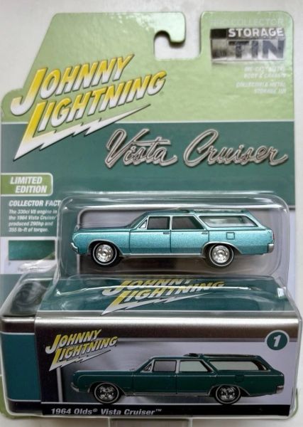 JLCT016A-A - OLDS Vista Cruiser 1964 blau aus der COLLECTOR TINS Serie 2025, noch in Originalverpackung - 1