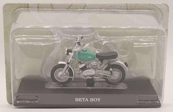 MAGMOT042 - Grünes und graues BETA Boy Moped - 1